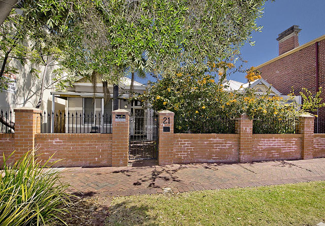 myOZexp Palmerston Lodge Perth Exteriör bild
